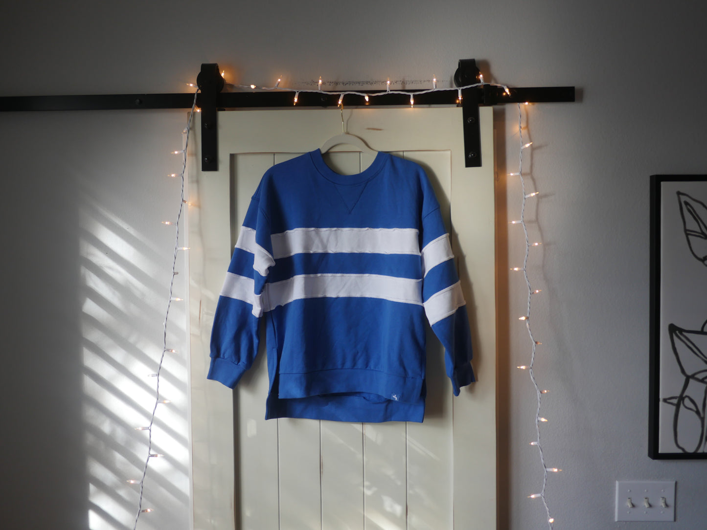 Joy Lab Sweatshirt, Size XS