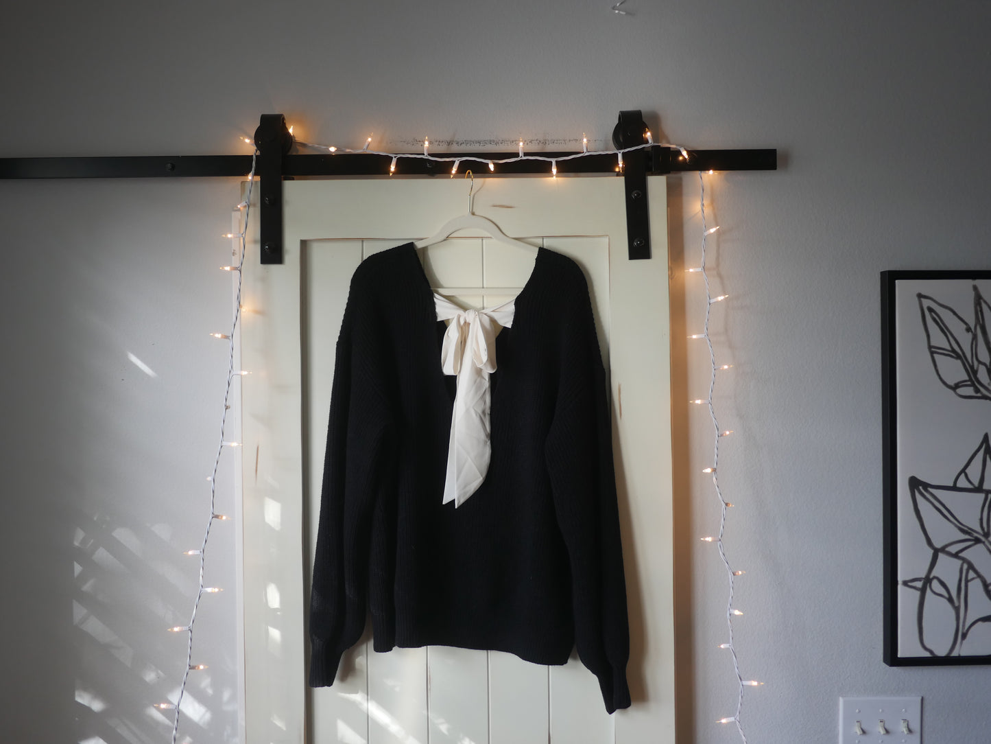 Yozy Black Sweater, White Bow, Size 2XL